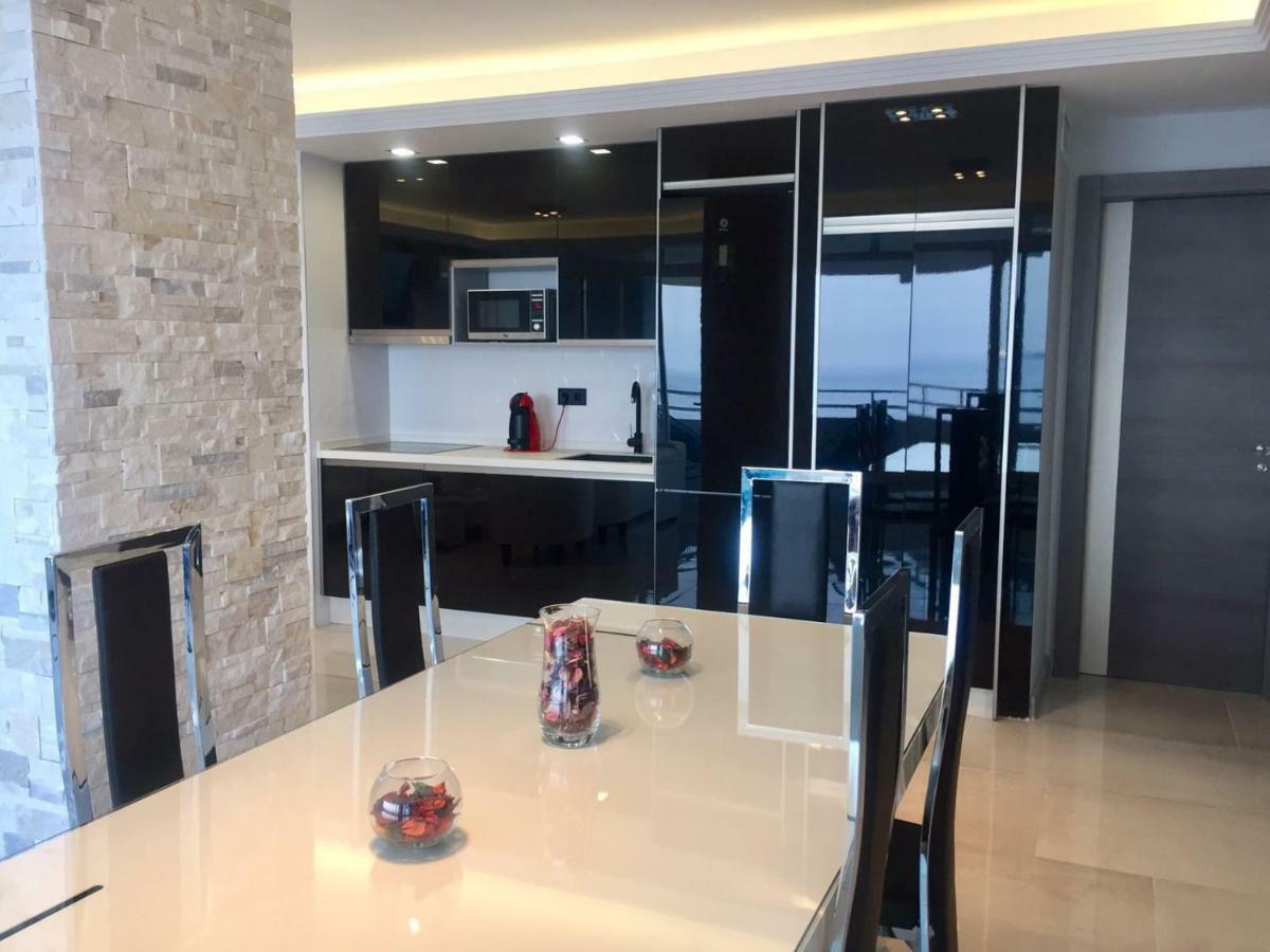 Deluxe Supreme Appartement Málaga Buitenkant foto