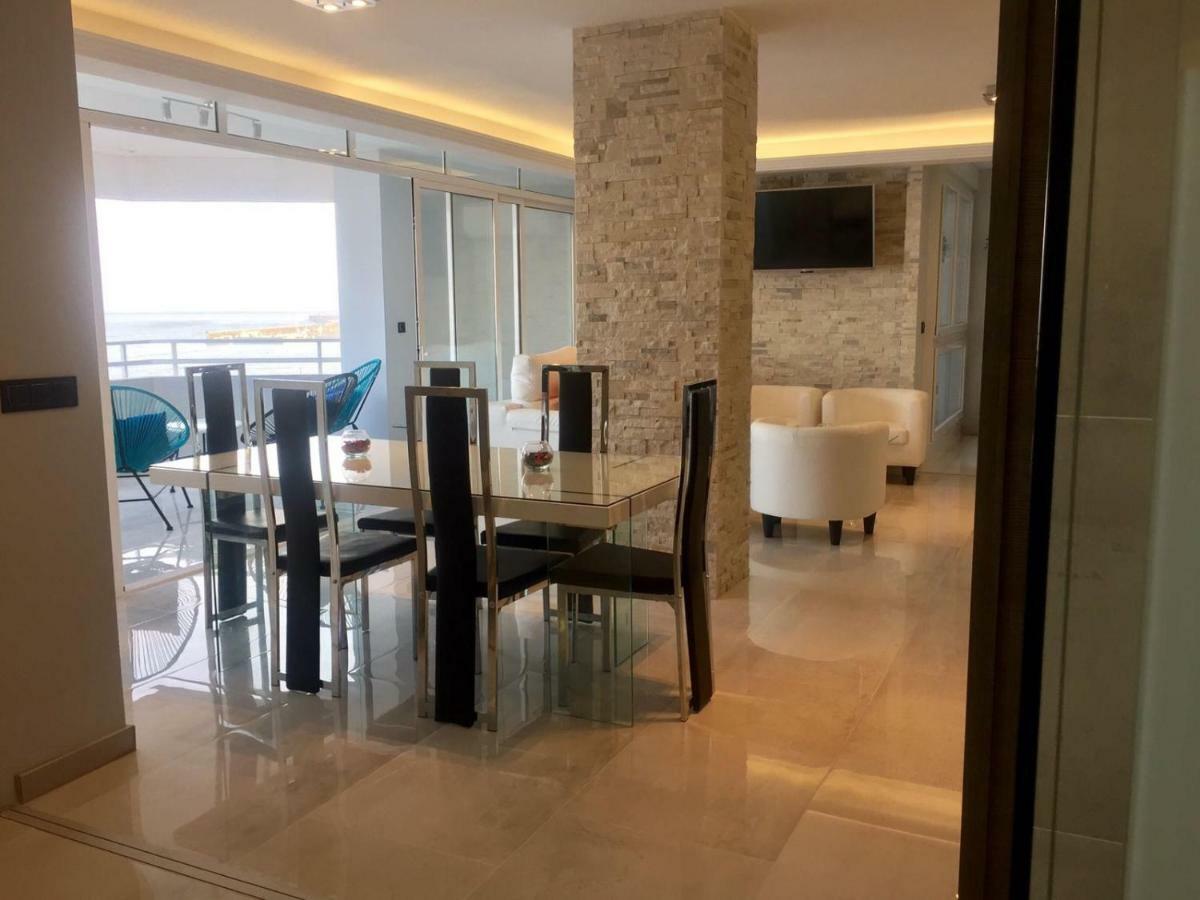 Deluxe Supreme Appartement Málaga Buitenkant foto