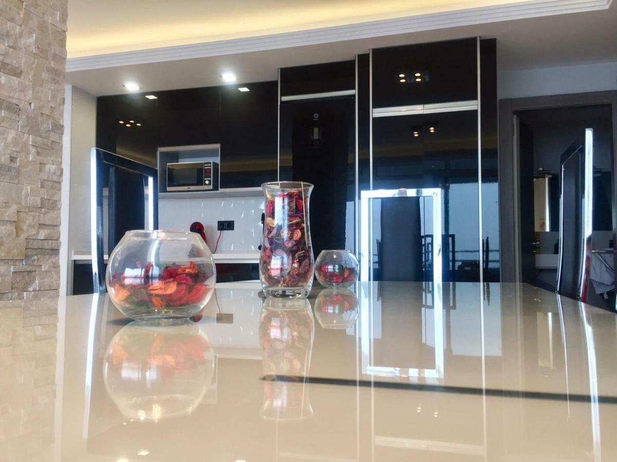 Deluxe Supreme Appartement Málaga Buitenkant foto